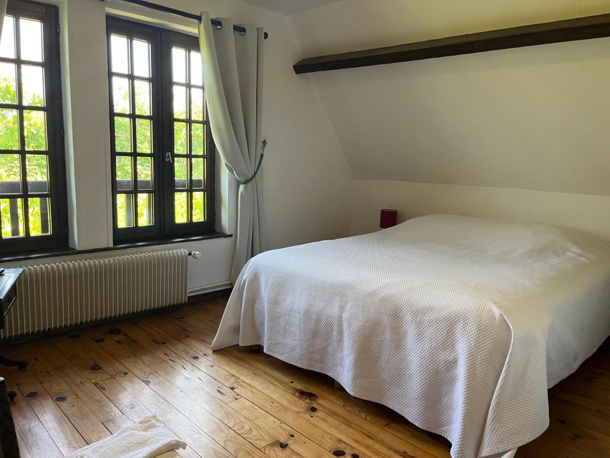 Вилла Le Domaine Des Tostes Bonneville-la-Louvet Экстерьер фото