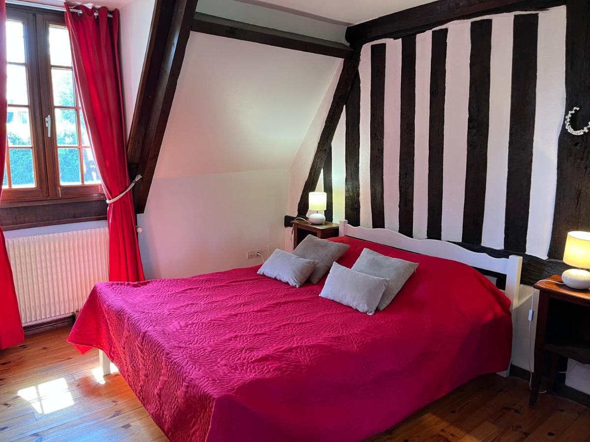 Вилла Le Domaine Des Tostes Bonneville-la-Louvet Экстерьер фото